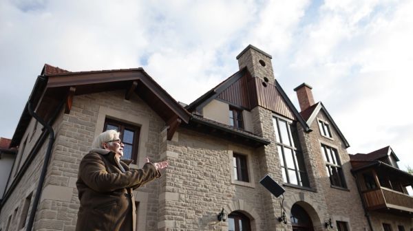 Vêture isolante : optimiser chaleur et style pour votre façade